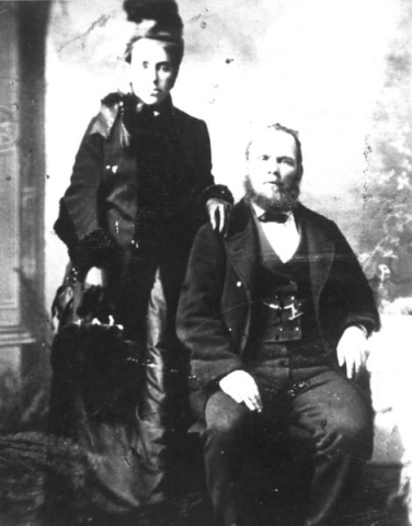 153: Patrick Dunphy and his first wife Elizabeth Byrne. (1891 or earlier) [courtesy of Marg (Ryan) Martin]  - Patrick son of John Dunphy &amp;amp; Elizabeth Lambe